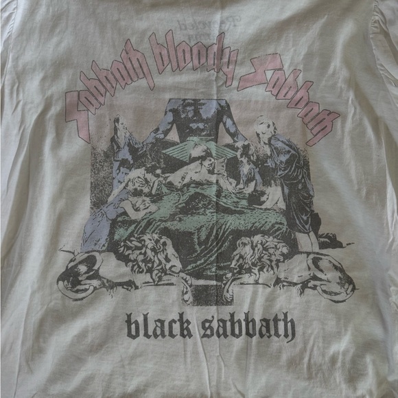 Black Sabbath Puff Sleeve Tee - Picture 6 of 9